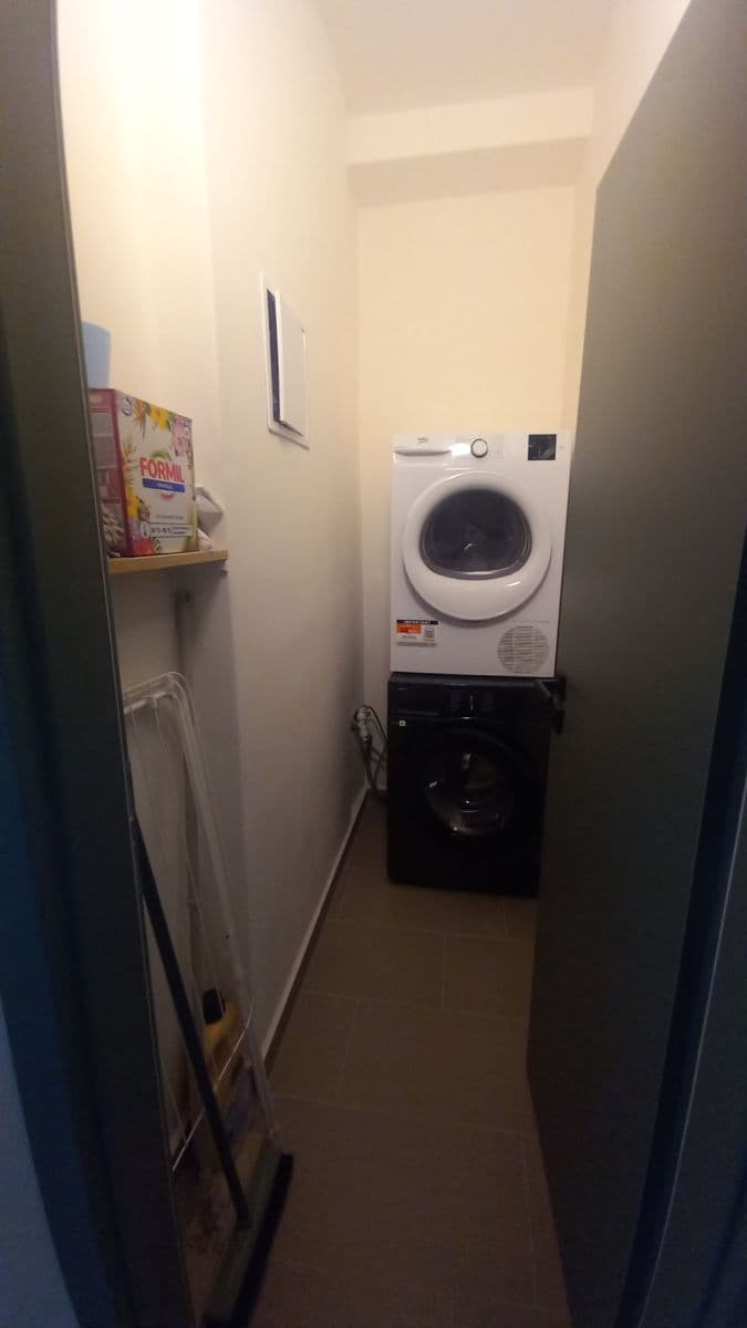 Pronájem bytu 3+kk 66 m², Čeljabinská, Praha, Praha Pronájem bytu 3+kk 66 m², Čeljabinská, Praha, Praha