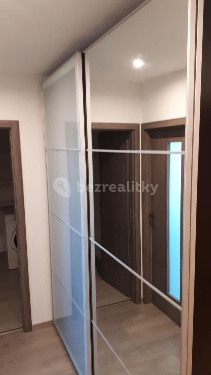 Pronájem bytu 3+kk 72 m², Na Skalkách, Neratovice, Středočeský kraj Pronájem bytu 3+kk 72 m², Na Skalkách, Neratovice, Středočeský kraj