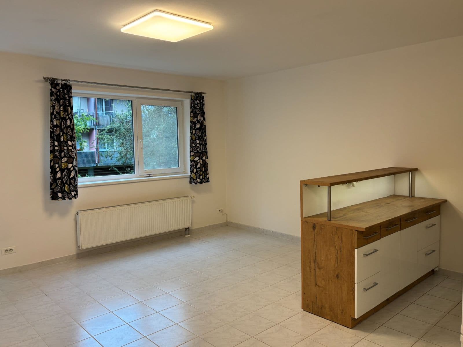 Pronájem bytu 1+kk 37 m², Kostomlatská, Praha, Praha Pronájem bytu 1+kk 37 m², Kostomlatská, Praha, Praha