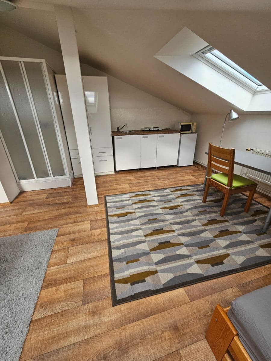 Pronájem bytu 1+kk 28 m², Nad Šárkou, Praha, Praha Pronájem bytu 1+kk 28 m², Nad Šárkou, Praha, Praha