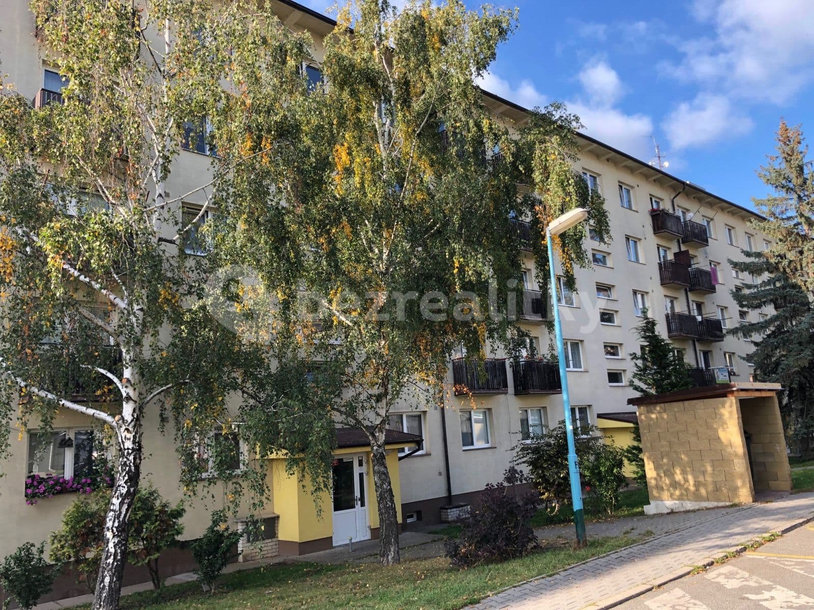 Pronájem bytu 1+1 30 m², Spojovací, Milovice, Středočeský kraj Pronájem bytu 1+1 30 m², Spojovací, Milovice, Středočeský kraj