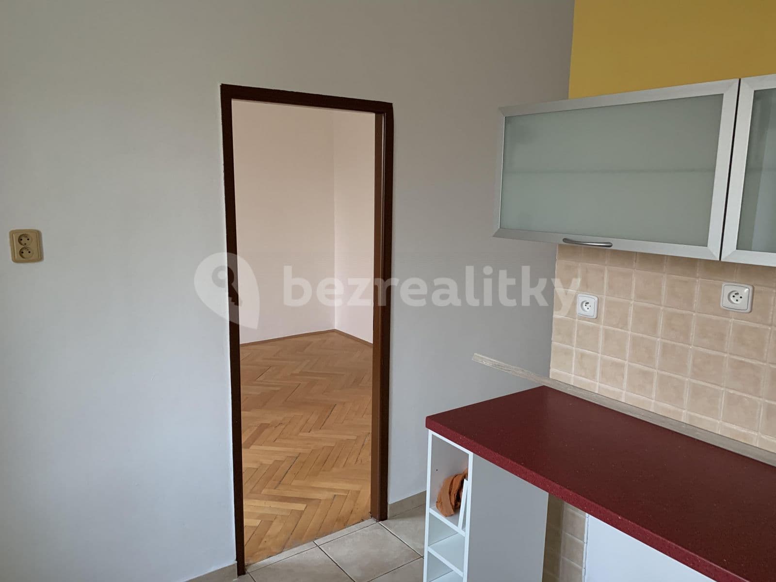 Pronájem bytu 4+1 72 m², Krásného, Praha, Praha Pronájem bytu 4+1 72 m², Krásného, Praha, Praha