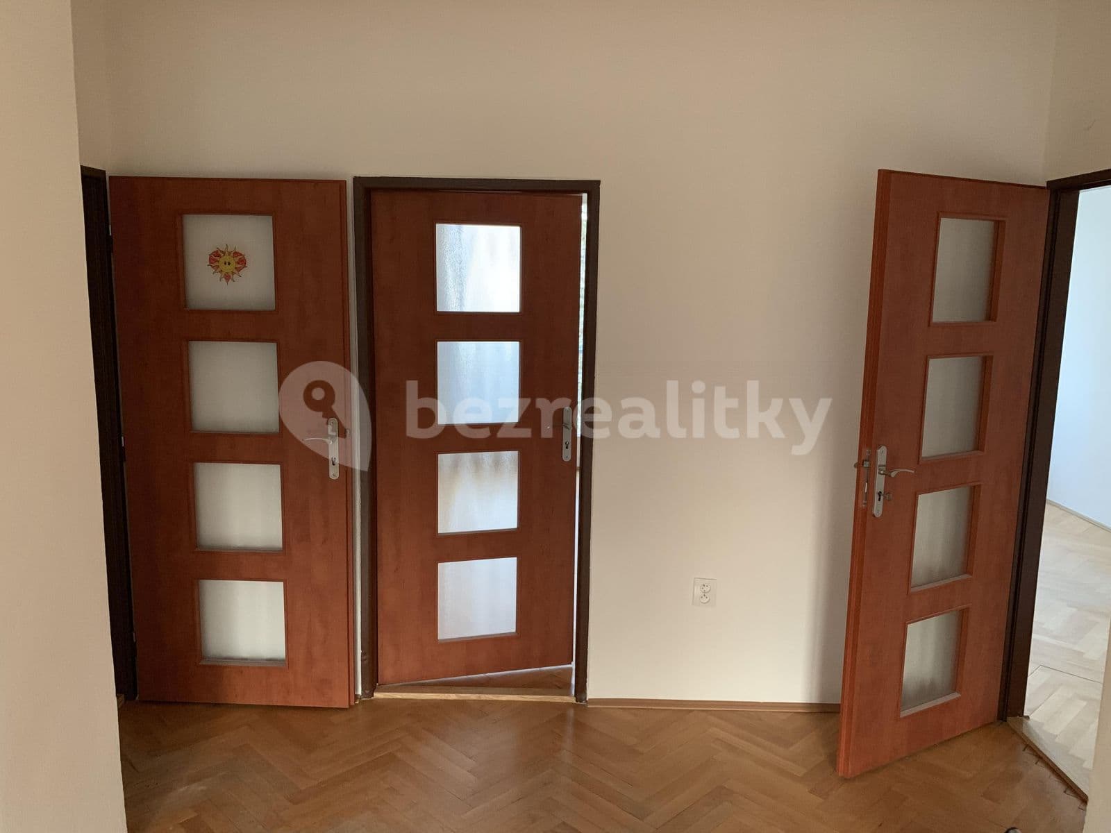 Pronájem bytu 4+1 72 m², Krásného, Praha, Praha Pronájem bytu 4+1 72 m², Krásného, Praha, Praha