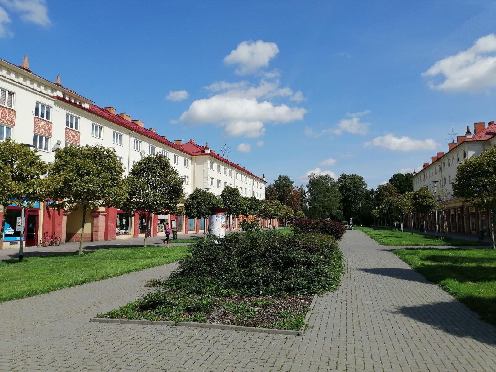 Pronájem nebytového prostoru 126 m², nám. Budovatelů, Karviná, Moravskoslezský kraj Pronájem nebytového prostoru 126 m², nám. Budovatelů, Karviná, Moravskoslezský kraj