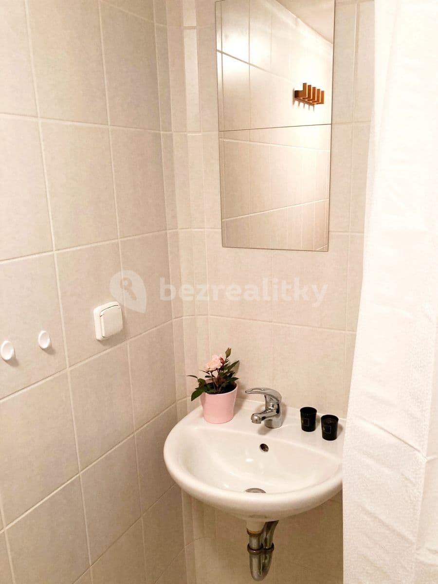 Pronájem bytu 1+kk 23 m², Cimburkova, Praha, Praha Pronájem bytu 1+kk 23 m², Cimburkova, Praha, Praha