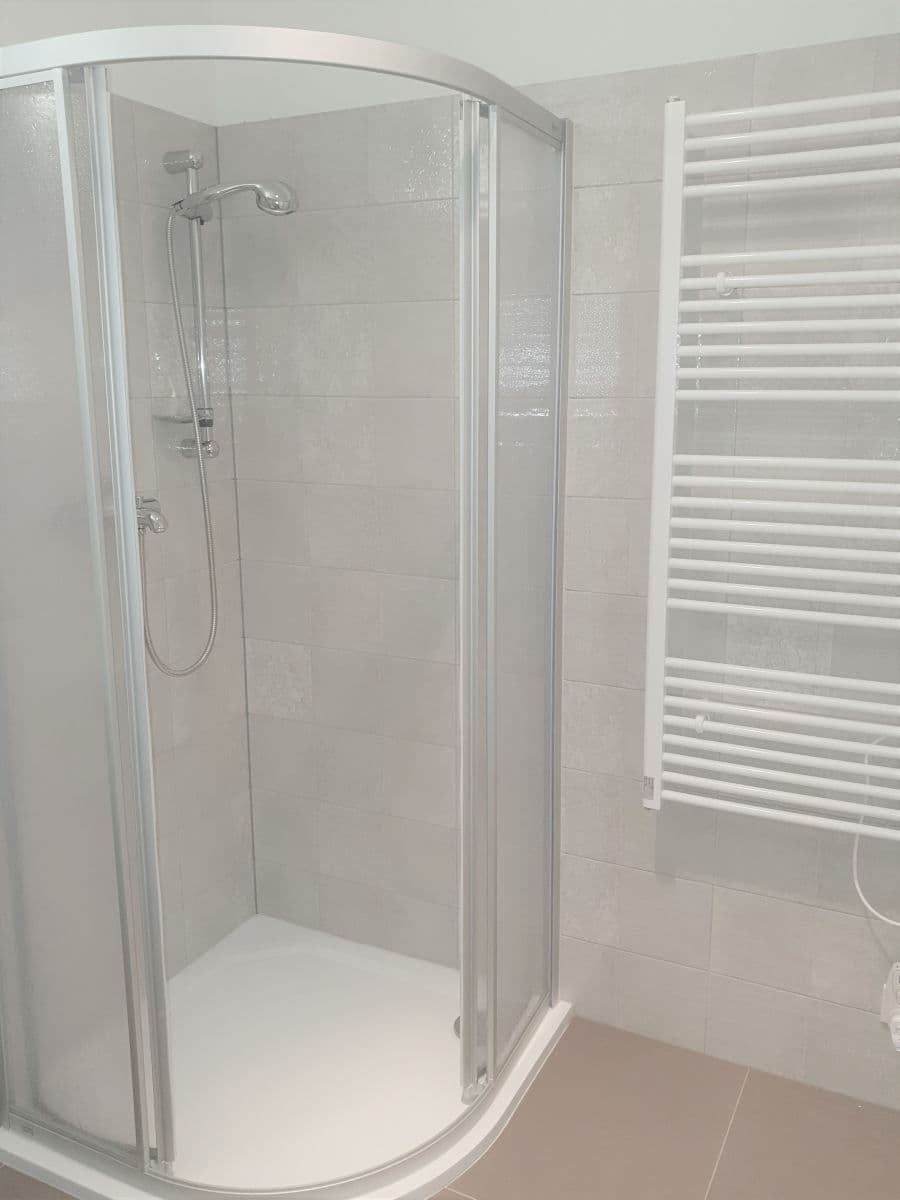 Pronájem bytu 1+kk 22 m², Moskevská, Praha, Praha Pronájem bytu 1+kk 22 m², Moskevská, Praha, Praha