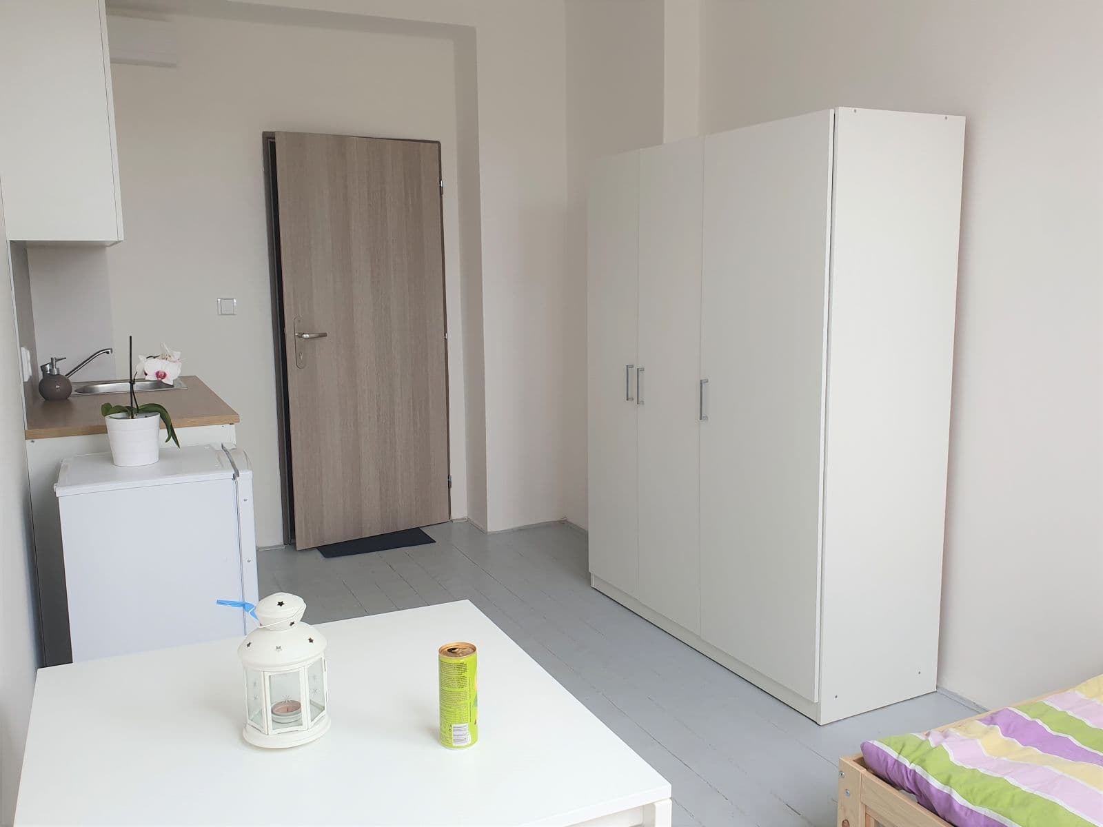 Pronájem bytu 1+kk 22 m², Moskevská, Praha, Praha Pronájem bytu 1+kk 22 m², Moskevská, Praha, Praha