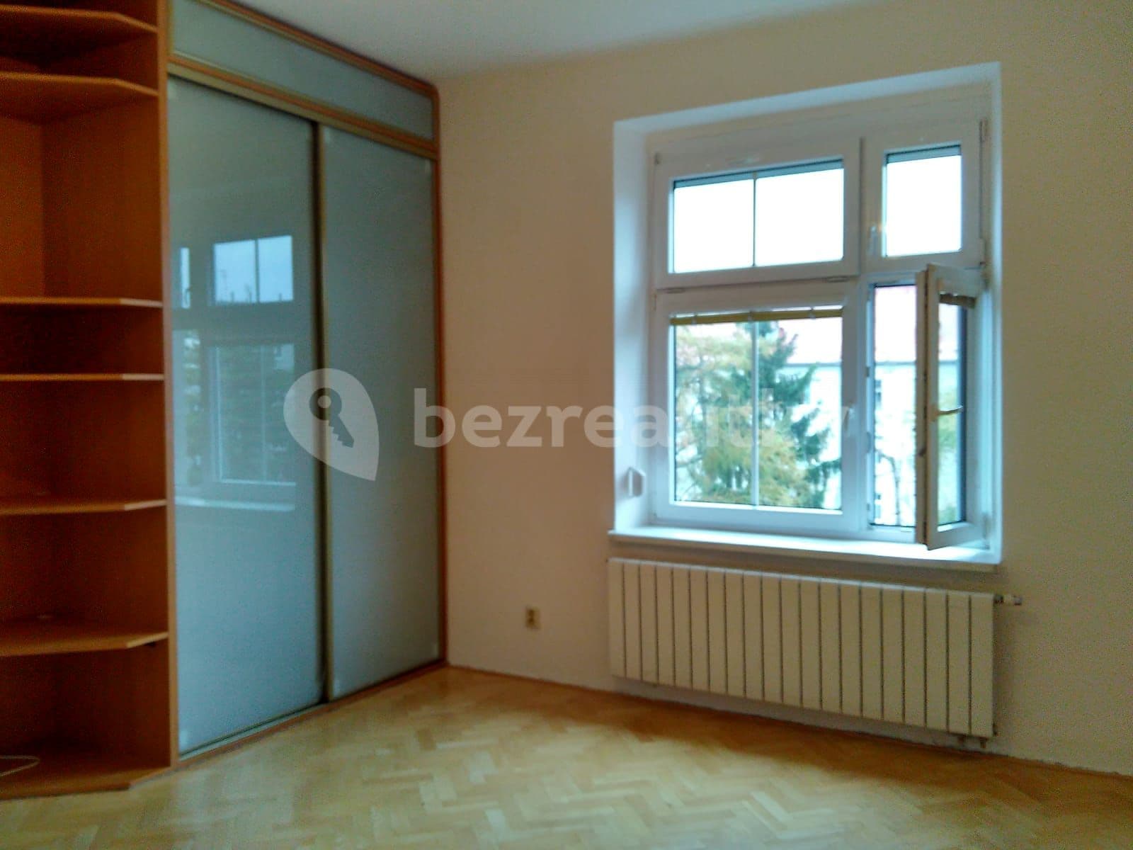 Pronájem bytu 2+kk 47 m², Šmeralova, Olomouc, Olomoucký kraj Pronájem bytu 2+kk 47 m², Šmeralova, Olomouc, Olomoucký kraj