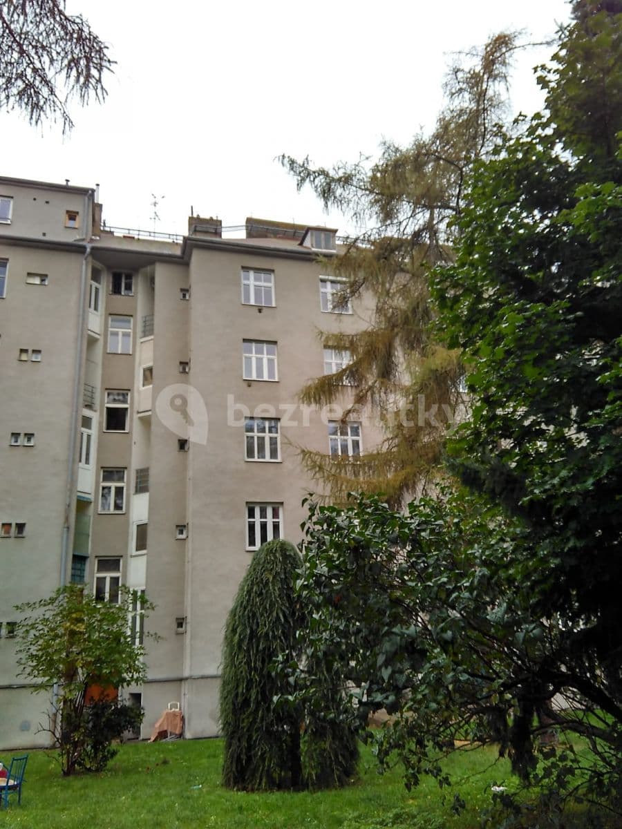 Pronájem bytu 2+kk 47 m², Šmeralova, Olomouc, Olomoucký kraj Pronájem bytu 2+kk 47 m², Šmeralova, Olomouc, Olomoucký kraj