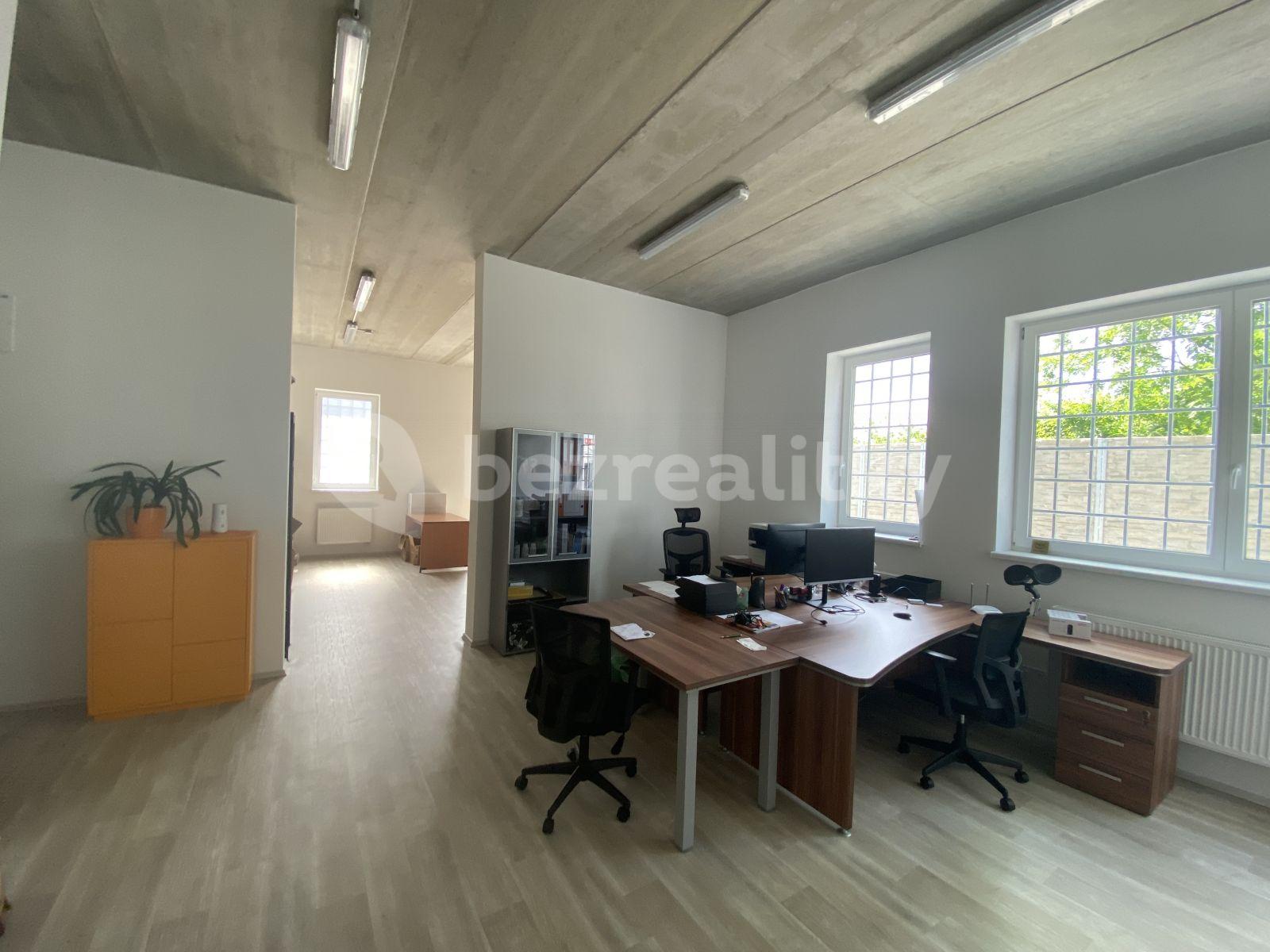 Pronájem kanceláře • 44 m² bez realitky