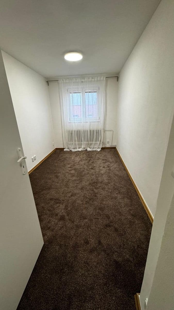 Pronájem bytu 3+kk 61 m², Varšavská, Praha, Praha Pronájem bytu 3+kk 61 m², Varšavská, Praha, Praha