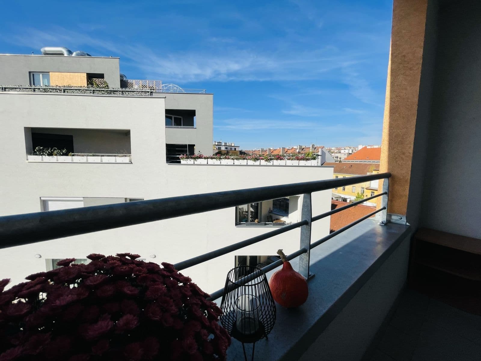 Pronájem bytu 1+kk 34 m², Petrohradská, Praha, Praha Pronájem bytu 1+kk 34 m², Petrohradská, Praha, Praha