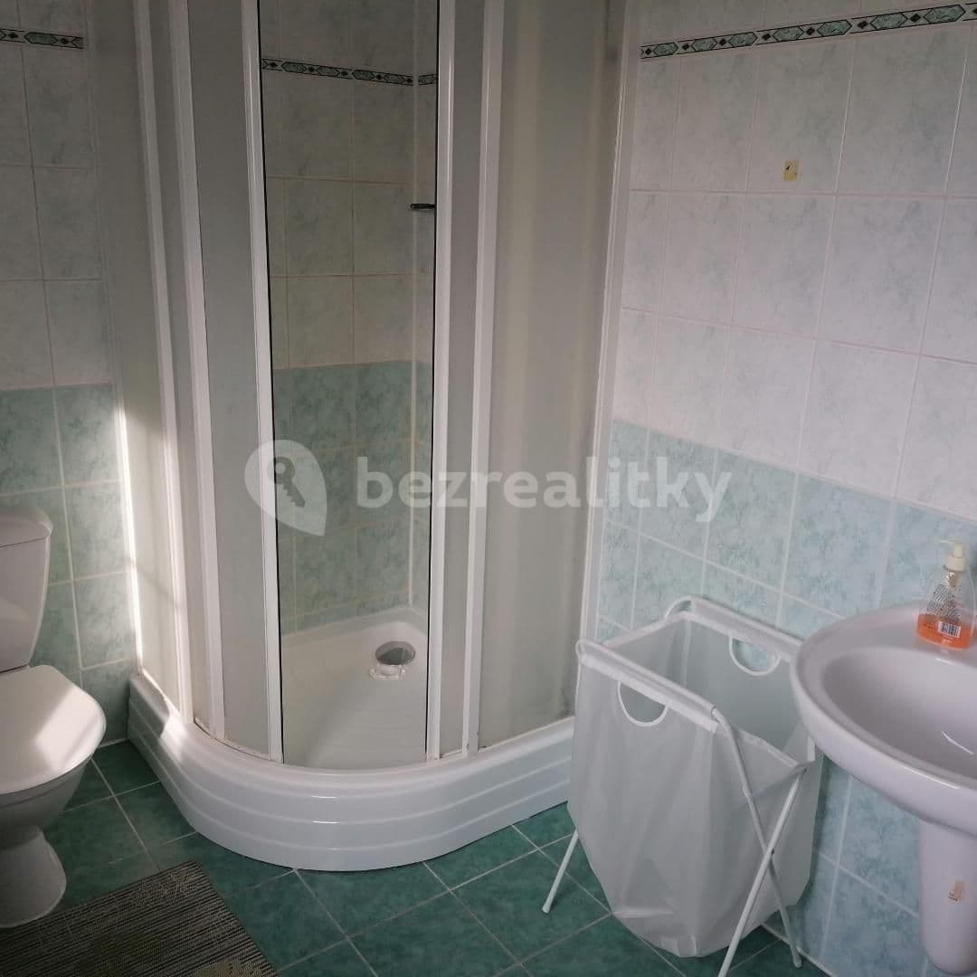 Pronájem domu 135 m², pozemek 800 m², Révová, Mělník, Středočeský kraj Pronájem domu 135 m², pozemek 800 m², Révová, Mělník, Středočeský kraj