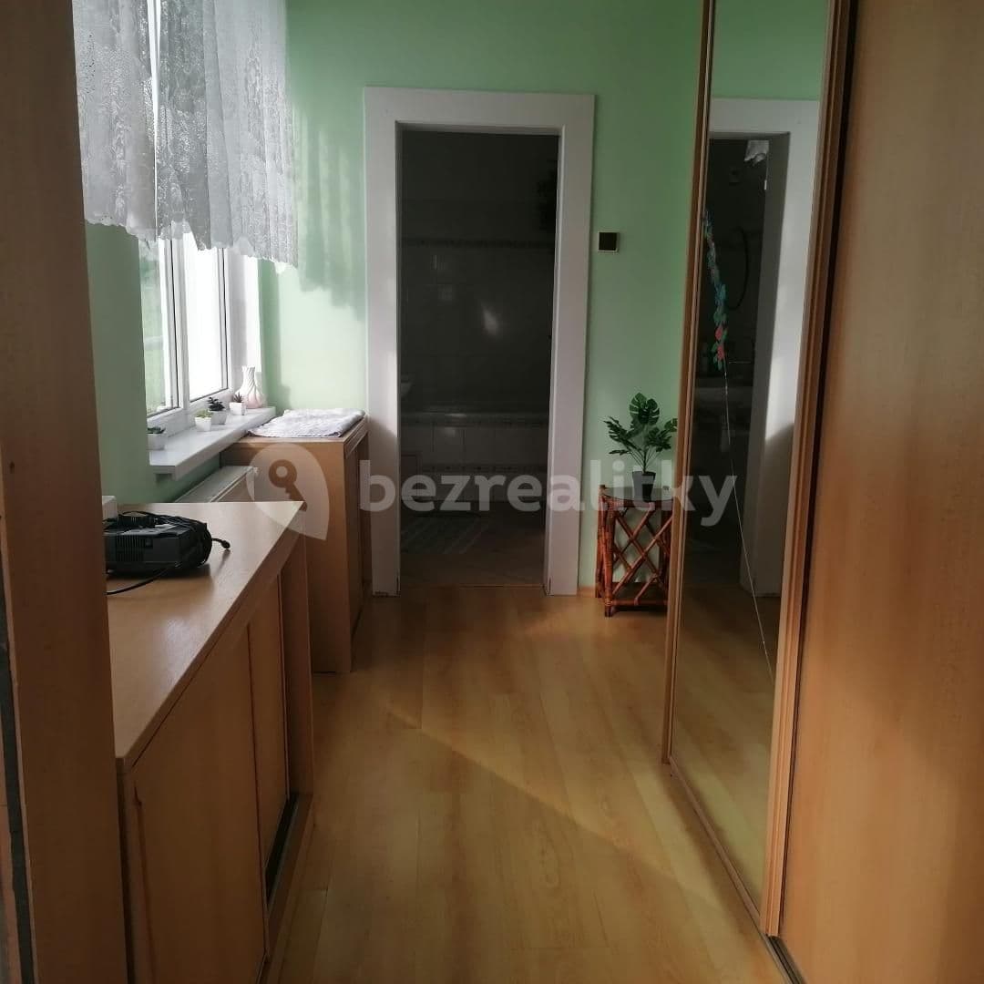 Pronájem domu 135 m², pozemek 800 m², Révová, Mělník, Středočeský kraj Pronájem domu 135 m², pozemek 800 m², Révová, Mělník, Středočeský kraj