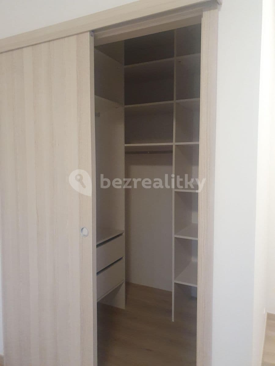 Pronájem bytu 3+kk 80 m², Na Domovině, Praha, Praha Pronájem bytu 3+kk 80 m², Na Domovině, Praha, Praha