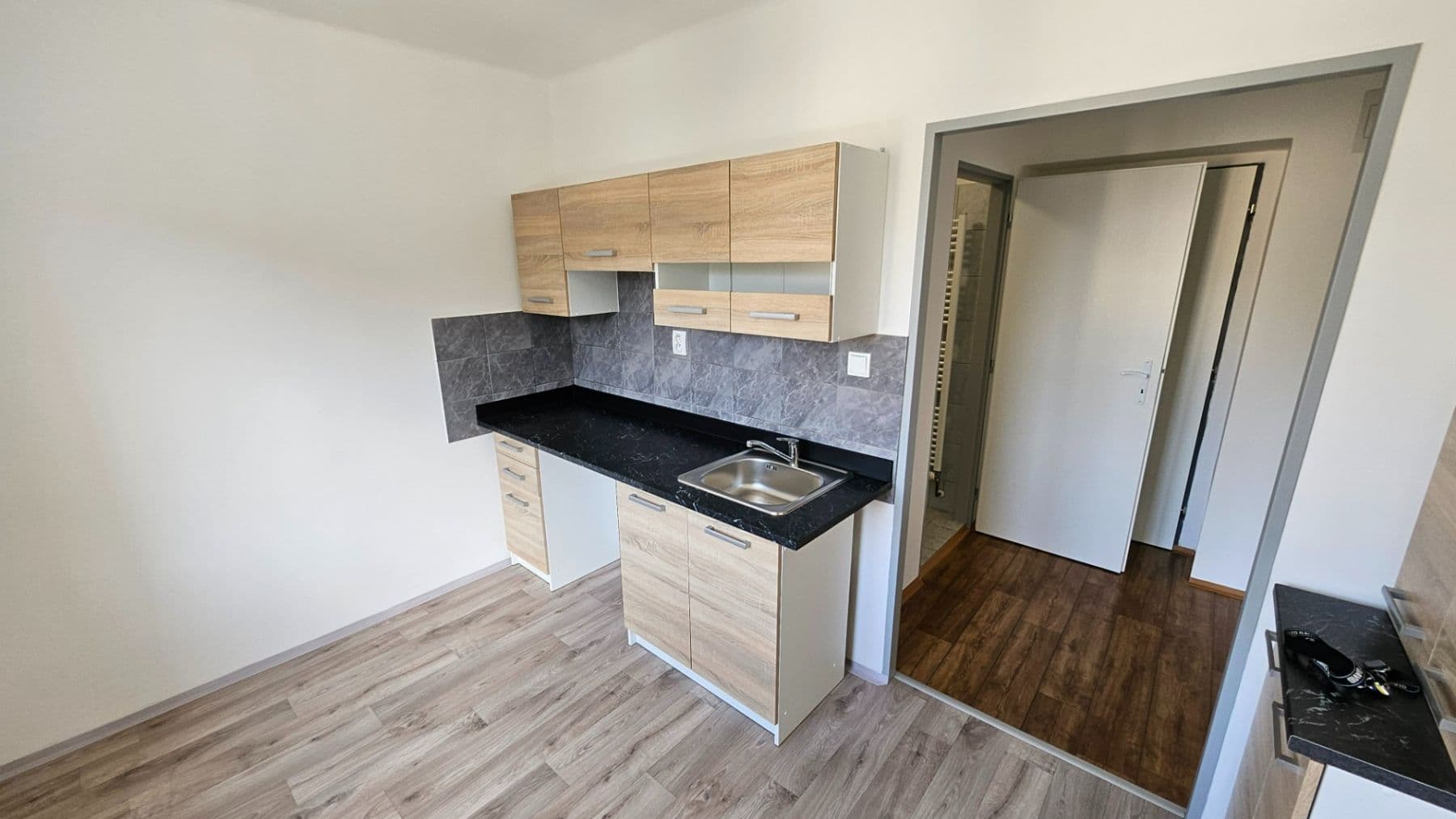 Pronájem bytu 1+1 30 m², Lesní, Most, Ústecký kraj Pronájem bytu 1+1 30 m², Lesní, Most, Ústecký kraj