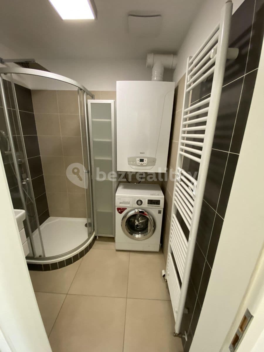 Pronájem bytu 2+kk 46 m², Višňová, Moravany, Jihomoravský kraj Pronájem bytu 2+kk 46 m², Višňová, Moravany, Jihomoravský kraj