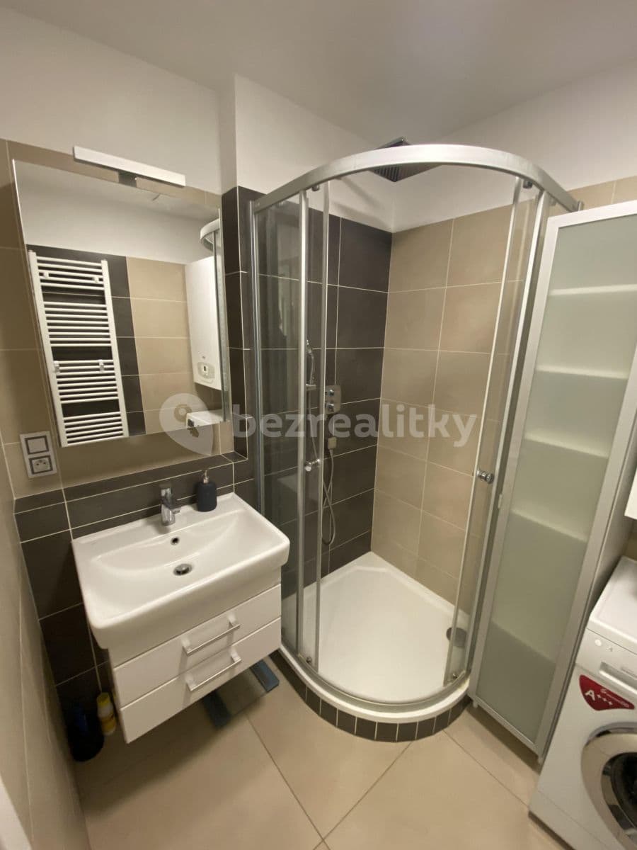 Pronájem bytu 2+kk 46 m², Višňová, Moravany, Jihomoravský kraj Pronájem bytu 2+kk 46 m², Višňová, Moravany, Jihomoravský kraj