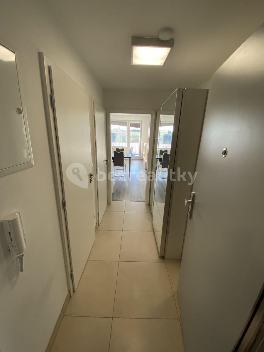 Pronájem bytu 2+kk 46 m², Višňová, Moravany, Jihomoravský kraj Pronájem bytu 2+kk 46 m², Višňová, Moravany, Jihomoravský kraj