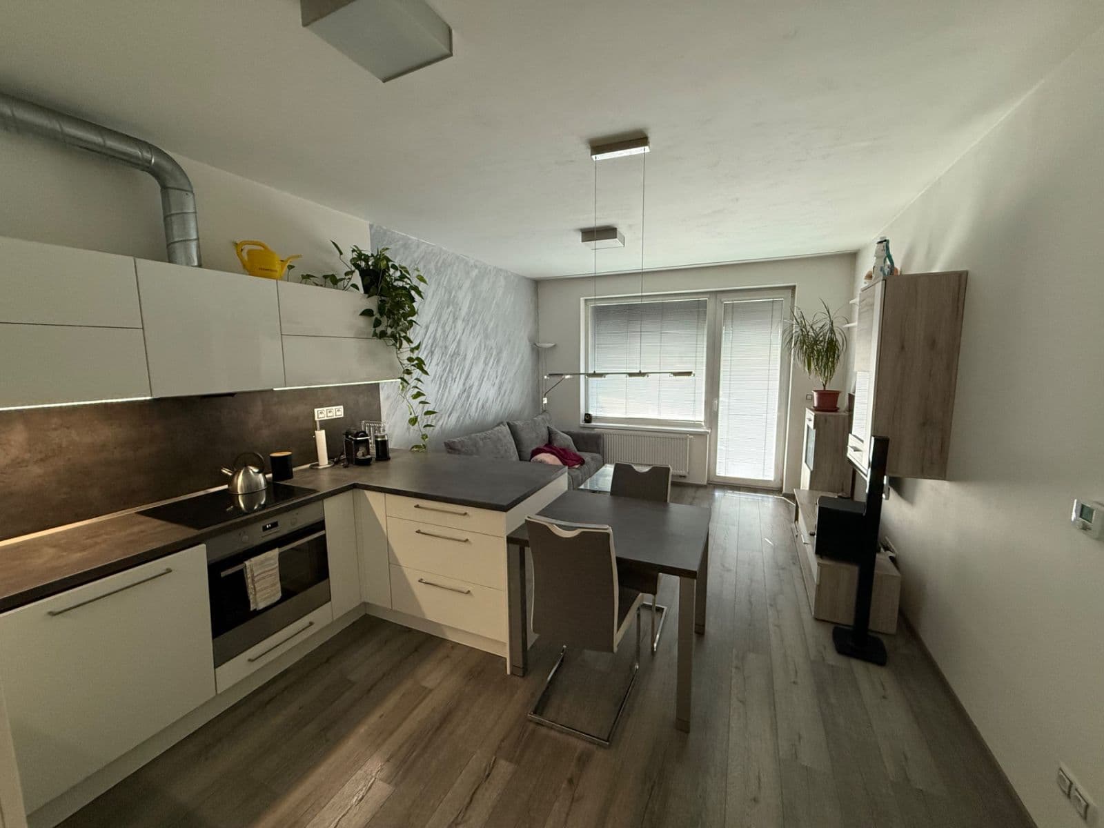 Pronájem bytu 2+kk 46 m², Višňová, Moravany, Jihomoravský kraj Pronájem bytu 2+kk 46 m², Višňová, Moravany, Jihomoravský kraj