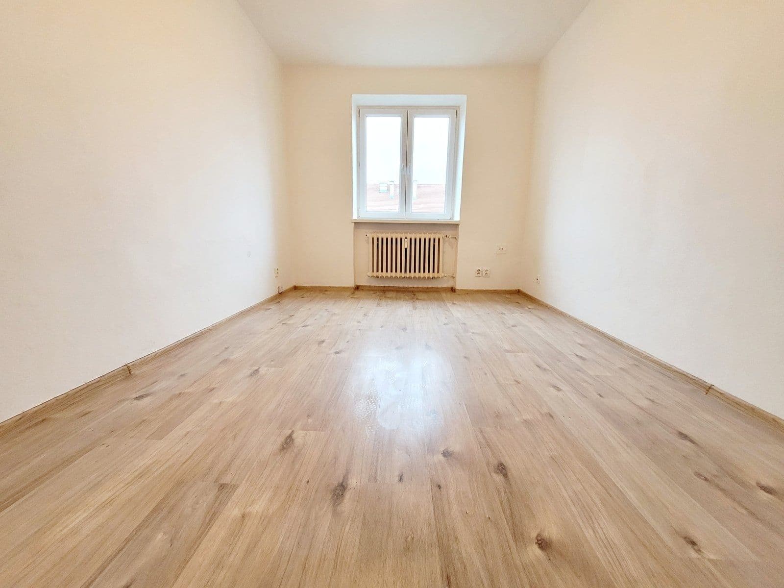 Pronájem bytu 1+kk 19 m², Hlavní třída, Havířov, Moravskoslezský kraj Pronájem bytu 1+kk 19 m², Hlavní třída, Havířov, Moravskoslezský kraj