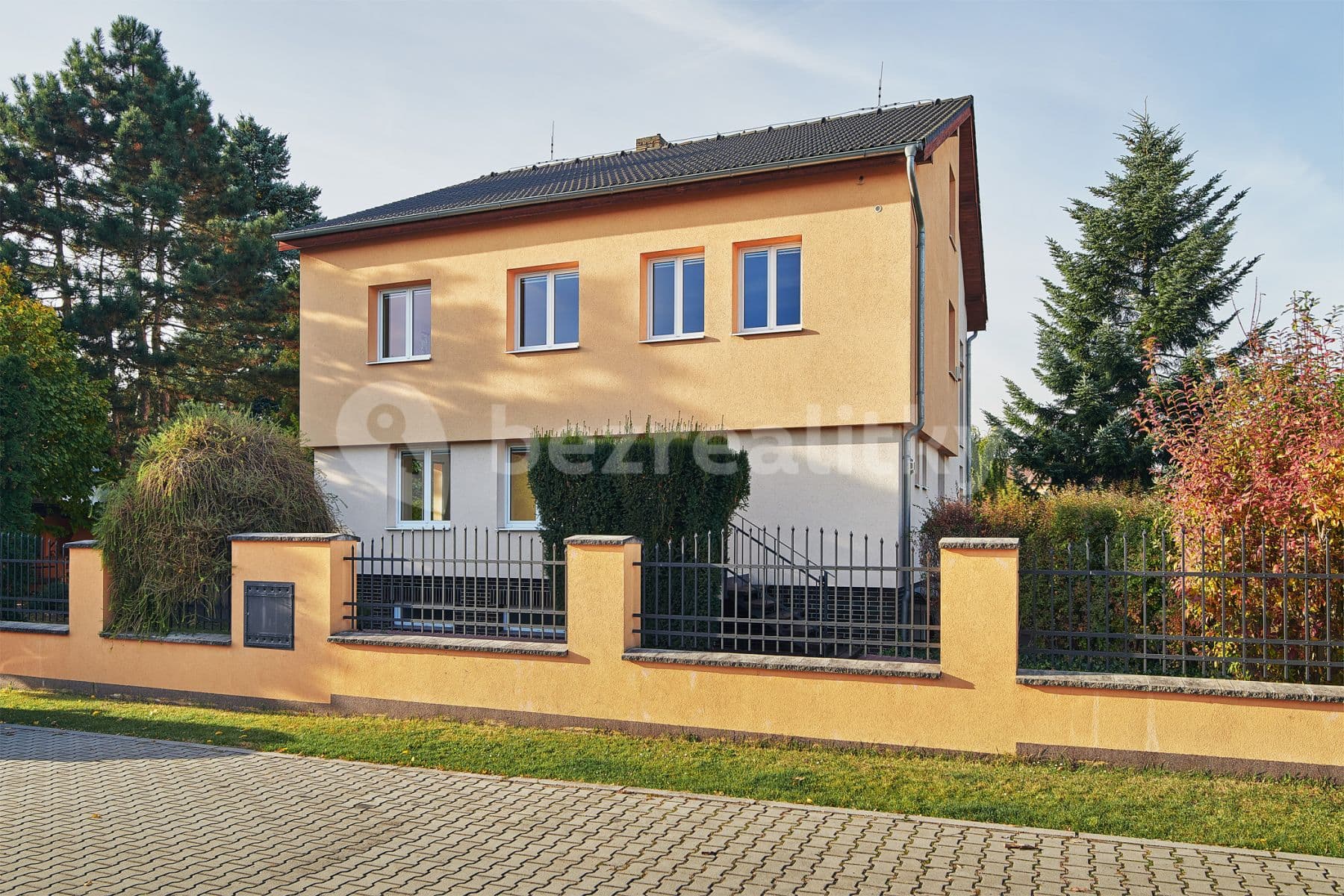 Pronájem domu 330 m², pozemek 800 m², Ke Smrčině, Praha, Praha Pronájem domu 330 m², pozemek 800 m², Ke Smrčině, Praha, Praha