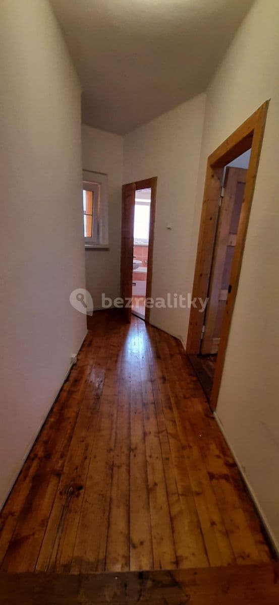 Pronájem bytu 1+1 45 m², U Vlastního krbu, Teplice, Ústecký kraj Pronájem bytu 1+1 45 m², U Vlastního krbu, Teplice, Ústecký kraj
