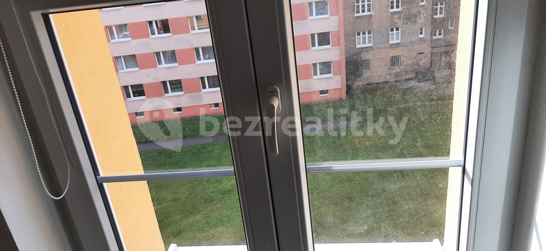 Pronájem bytu 1+1 45 m², U Vlastního krbu, Teplice, Ústecký kraj Pronájem bytu 1+1 45 m², U Vlastního krbu, Teplice, Ústecký kraj