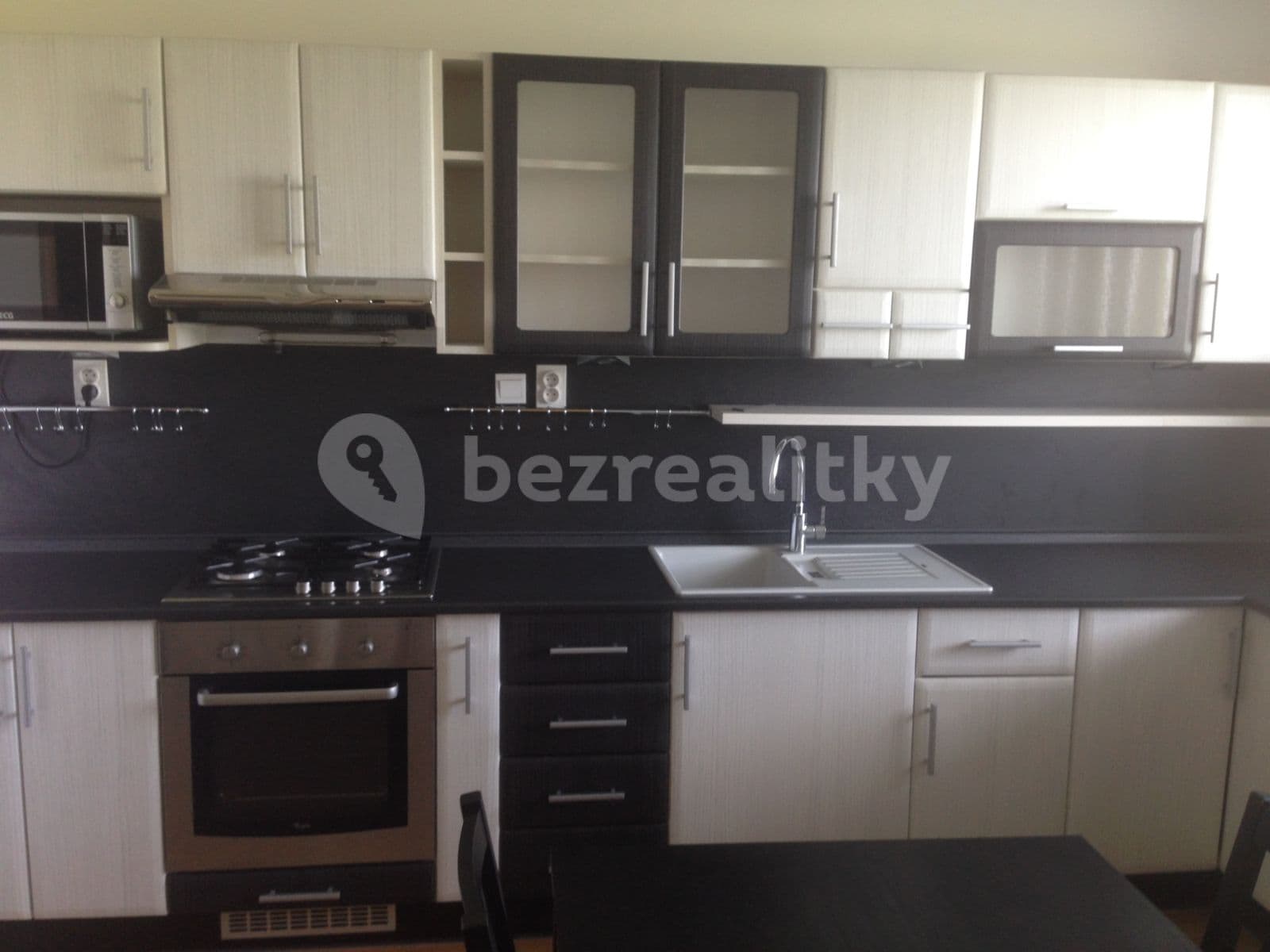 Pronájem bytu 2+1 60 m², M. R. Štefánika, Most pri Bratislave, Bratislavský kraj Pronájem bytu 2+1 60 m², M. R. Štefánika, Most pri Bratislave, Bratislavský kraj