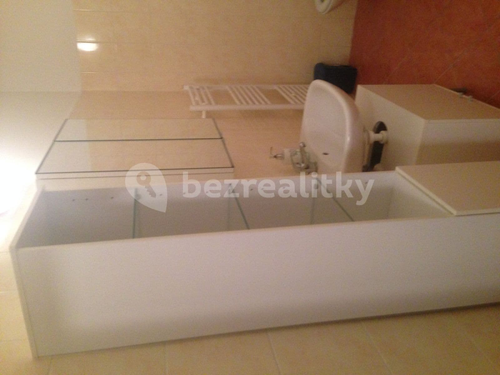 Pronájem bytu 2+1 60 m², M. R. Štefánika, Most pri Bratislave, Bratislavský kraj Pronájem bytu 2+1 60 m², M. R. Štefánika, Most pri Bratislave, Bratislavský kraj
