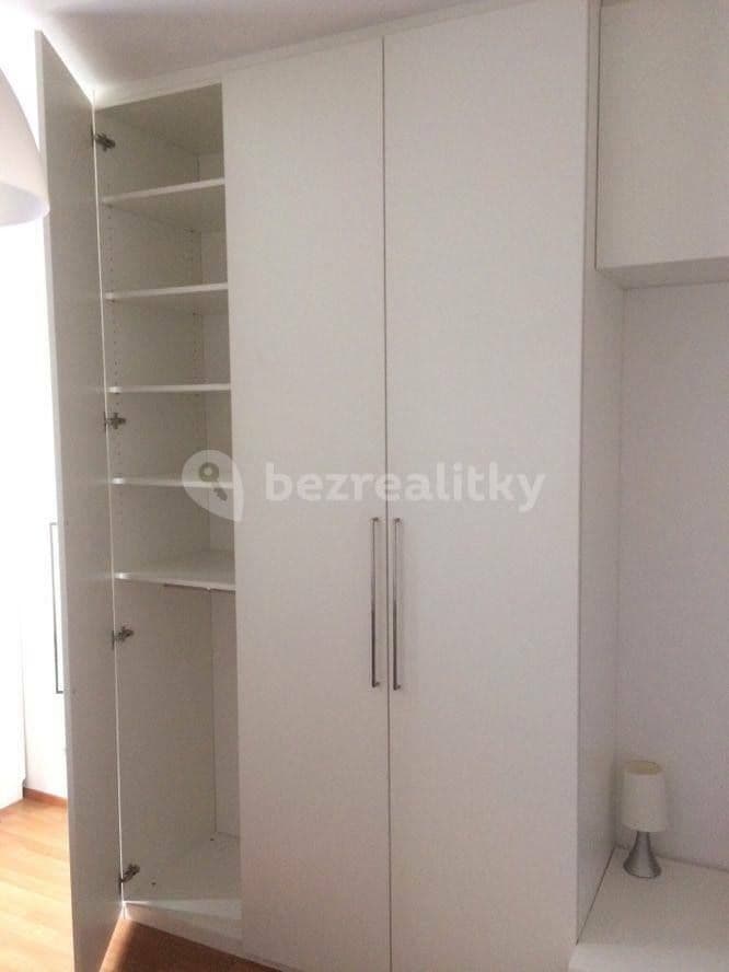 Pronájem bytu 1+1 35 m², V Úžlabině, Praha, Praha Pronájem bytu 1+1 35 m², V Úžlabině, Praha, Praha