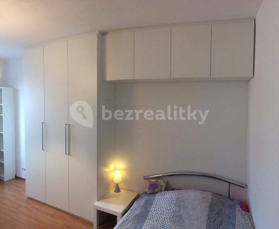 Pronájem bytu 1+1 35 m², V Úžlabině, Praha, Praha Pronájem bytu 1+1 35 m², V Úžlabině, Praha, Praha