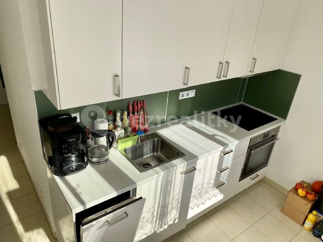 Pronájem bytu 1+1 35 m², V Úžlabině, Praha, Praha Pronájem bytu 1+1 35 m², V Úžlabině, Praha, Praha