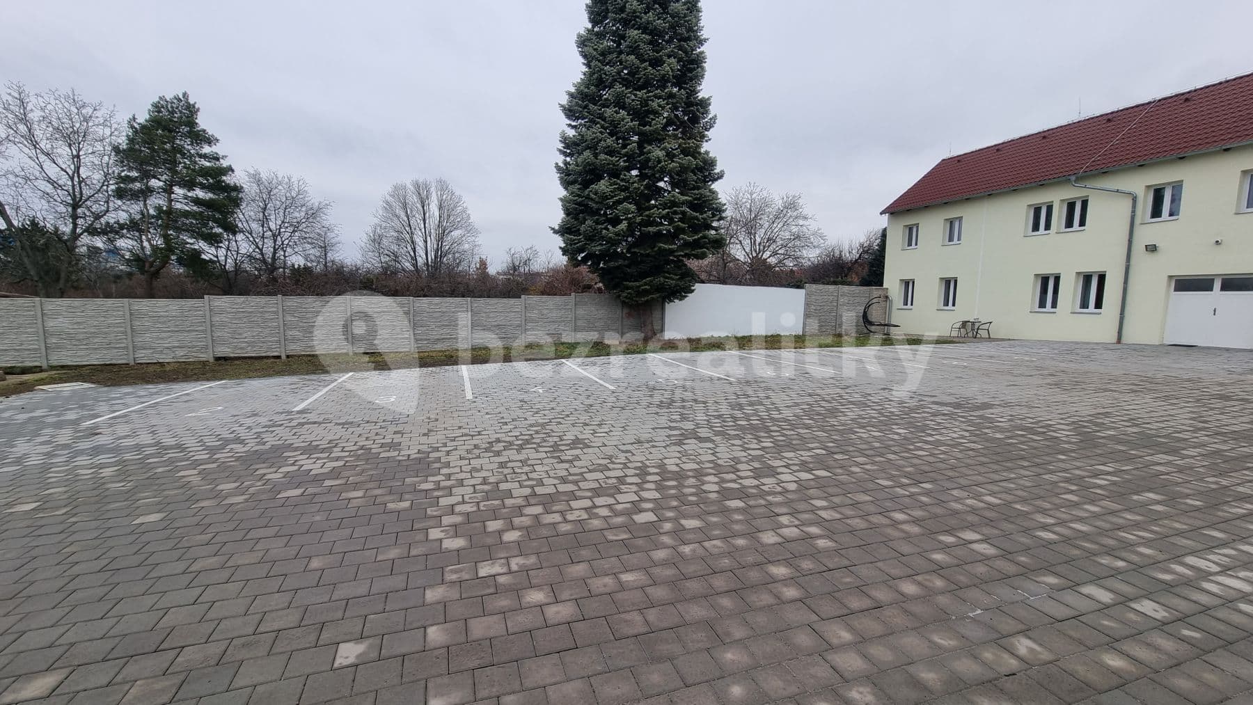Pronájem bytu 2+kk 50 m², Charbulova, Brno, Jihomoravský kraj Pronájem bytu 2+kk 50 m², Charbulova, Brno, Jihomoravský kraj