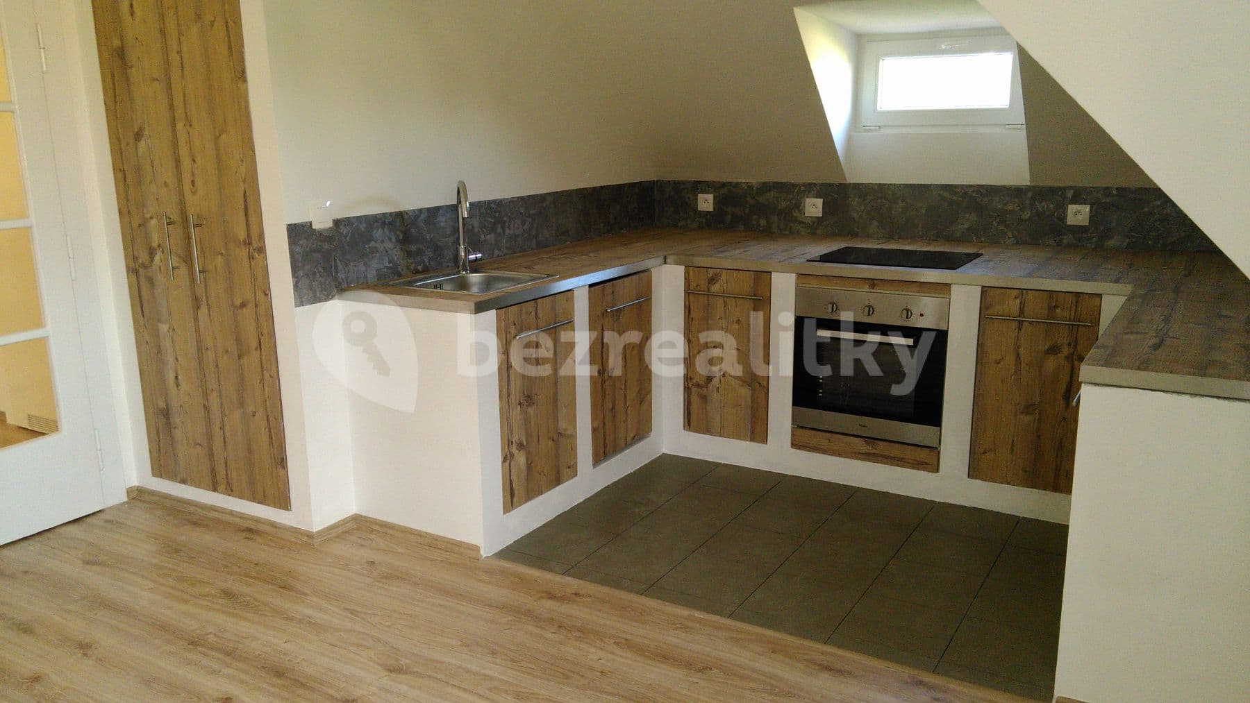 Pronájem bytu 2+1 57 m², Hadovitá, Praha, Praha Pronájem bytu 2+1 57 m², Hadovitá, Praha, Praha