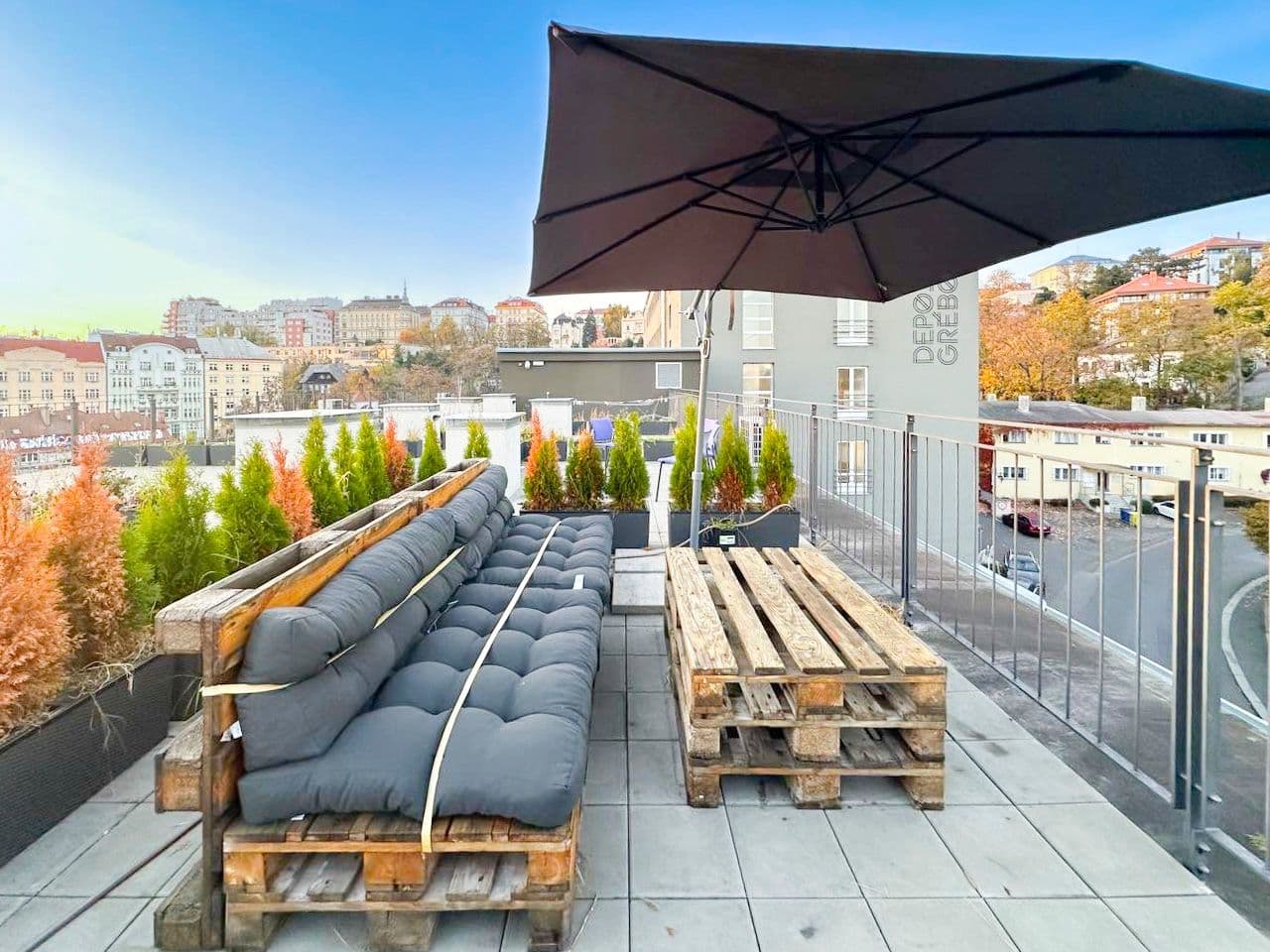 Pronájem bytu 1+kk 27 m², Perucká, Praha, Praha Pronájem bytu 1+kk 27 m², Perucká, Praha, Praha