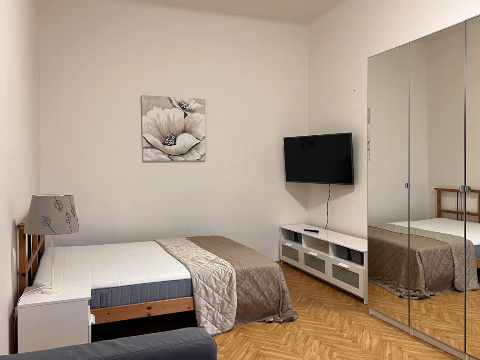 Pronájem bytu 2+kk 47 m², Muchova, Praha, Praha Pronájem bytu 2+kk 47 m², Muchova, Praha, Praha
