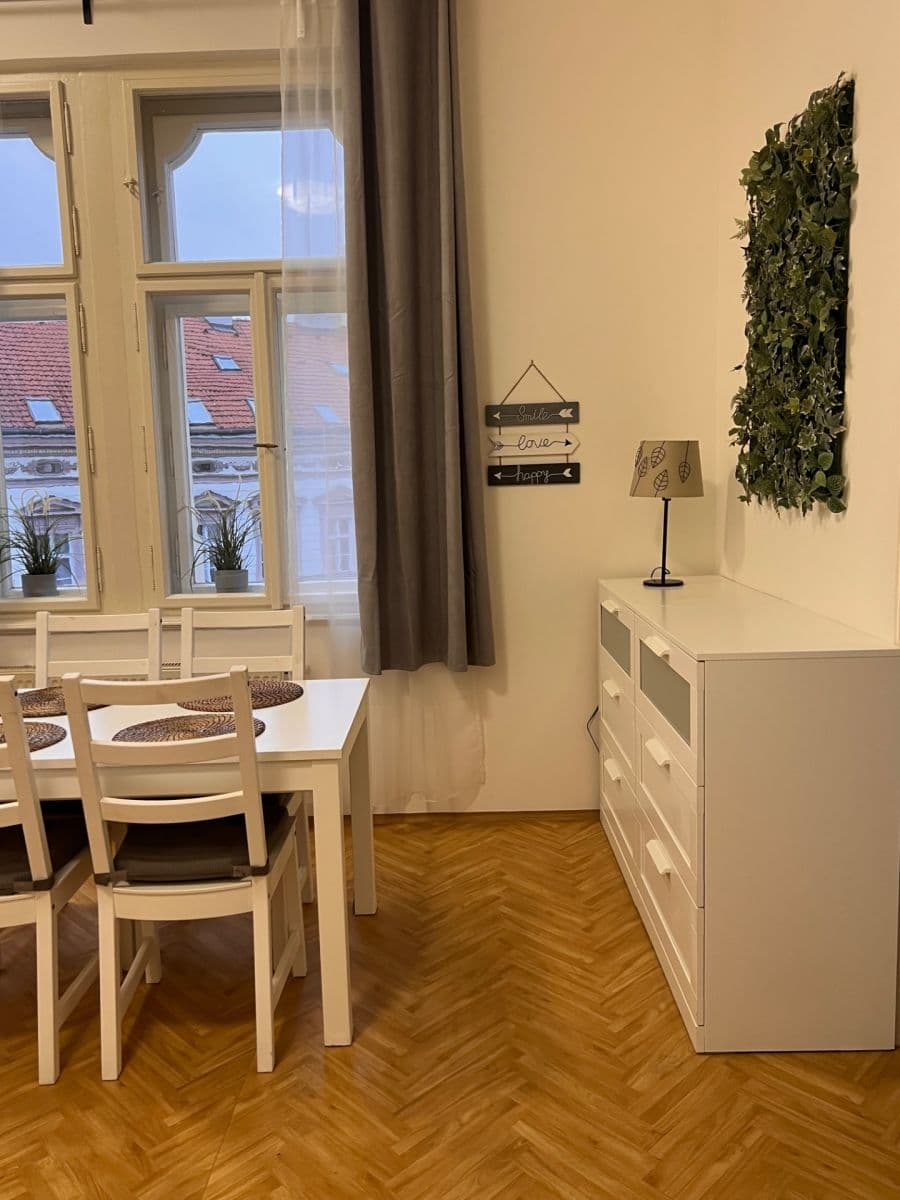 Pronájem bytu 2+kk 47 m², Muchova, Praha, Praha Pronájem bytu 2+kk 47 m², Muchova, Praha, Praha