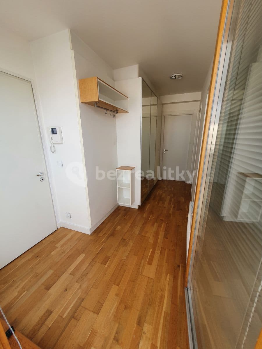 Pronájem bytu 2+kk 70 m², Drahobejlova, Praha, Praha Pronájem bytu 2+kk 70 m², Drahobejlova, Praha, Praha