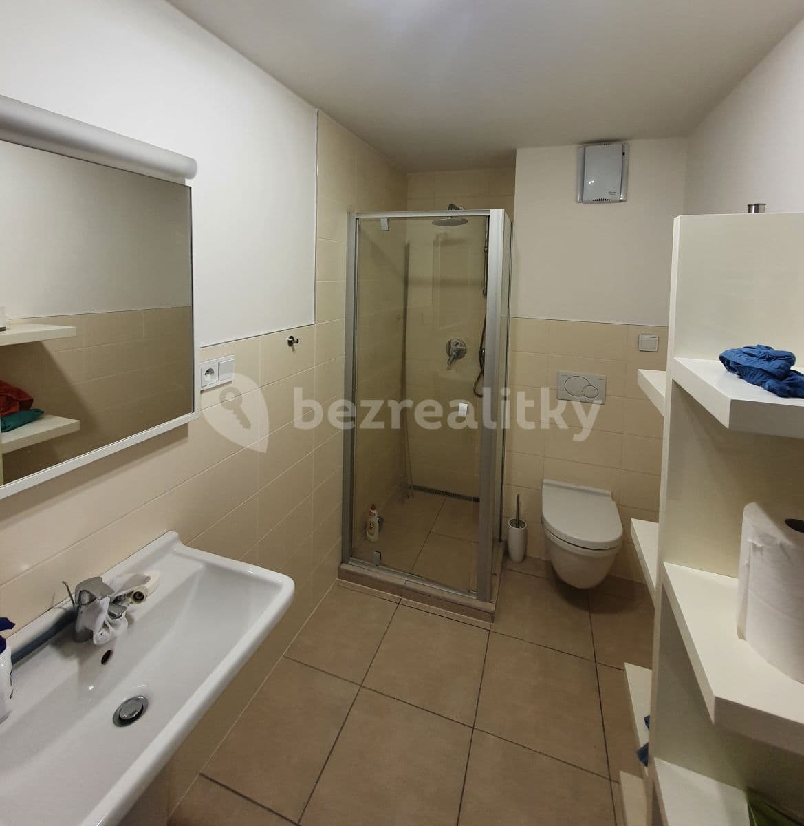 Pronájem bytu 2+kk 70 m², Drahobejlova, Praha, Praha Pronájem bytu 2+kk 70 m², Drahobejlova, Praha, Praha