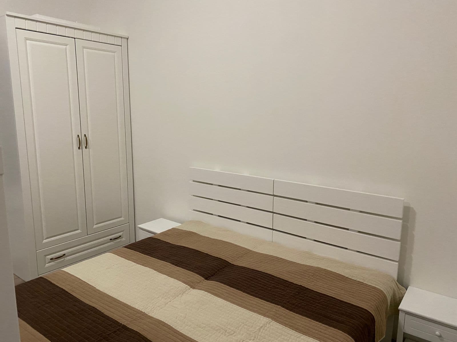 Pronájem bytu 1+kk 33 m², Na Panský, Dolní Břežany, Středočeský kraj Pronájem bytu 1+kk 33 m², Na Panský, Dolní Břežany, Středočeský kraj