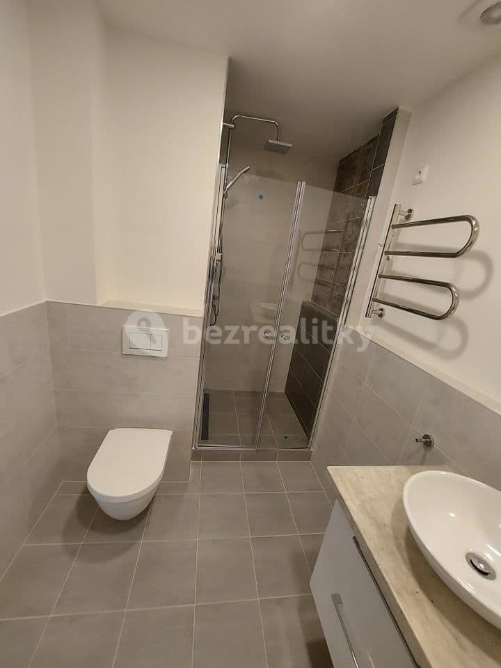 Pronájem bytu 2+1 60 m², Horolezecká, Praha, Praha Pronájem bytu 2+1 60 m², Horolezecká, Praha, Praha