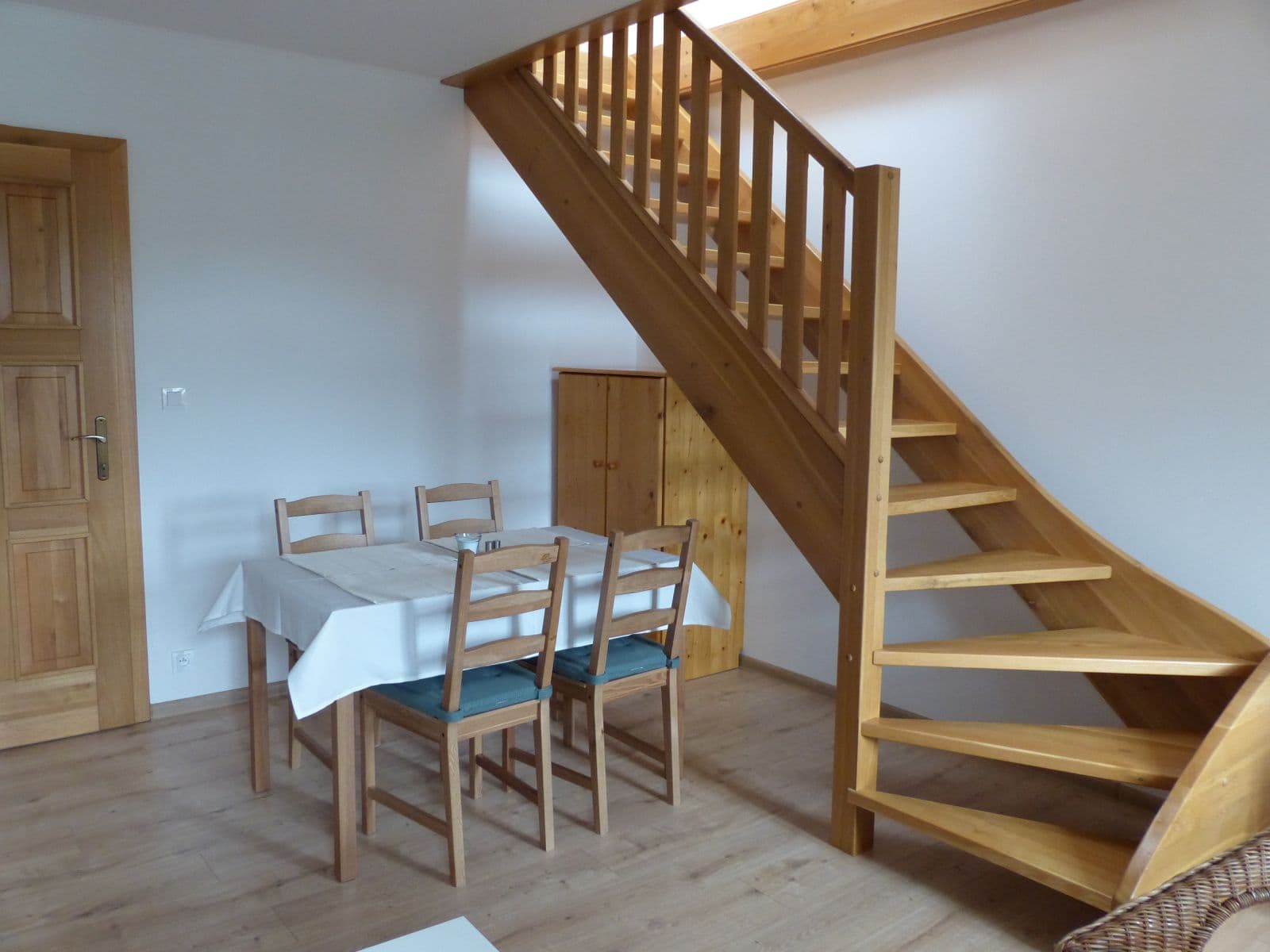 Pronájem bytu 2+1 68 m², Ondřejská, Karlovy Vary, Karlovarský kraj Pronájem bytu 2+1 68 m², Ondřejská, Karlovy Vary, Karlovarský kraj