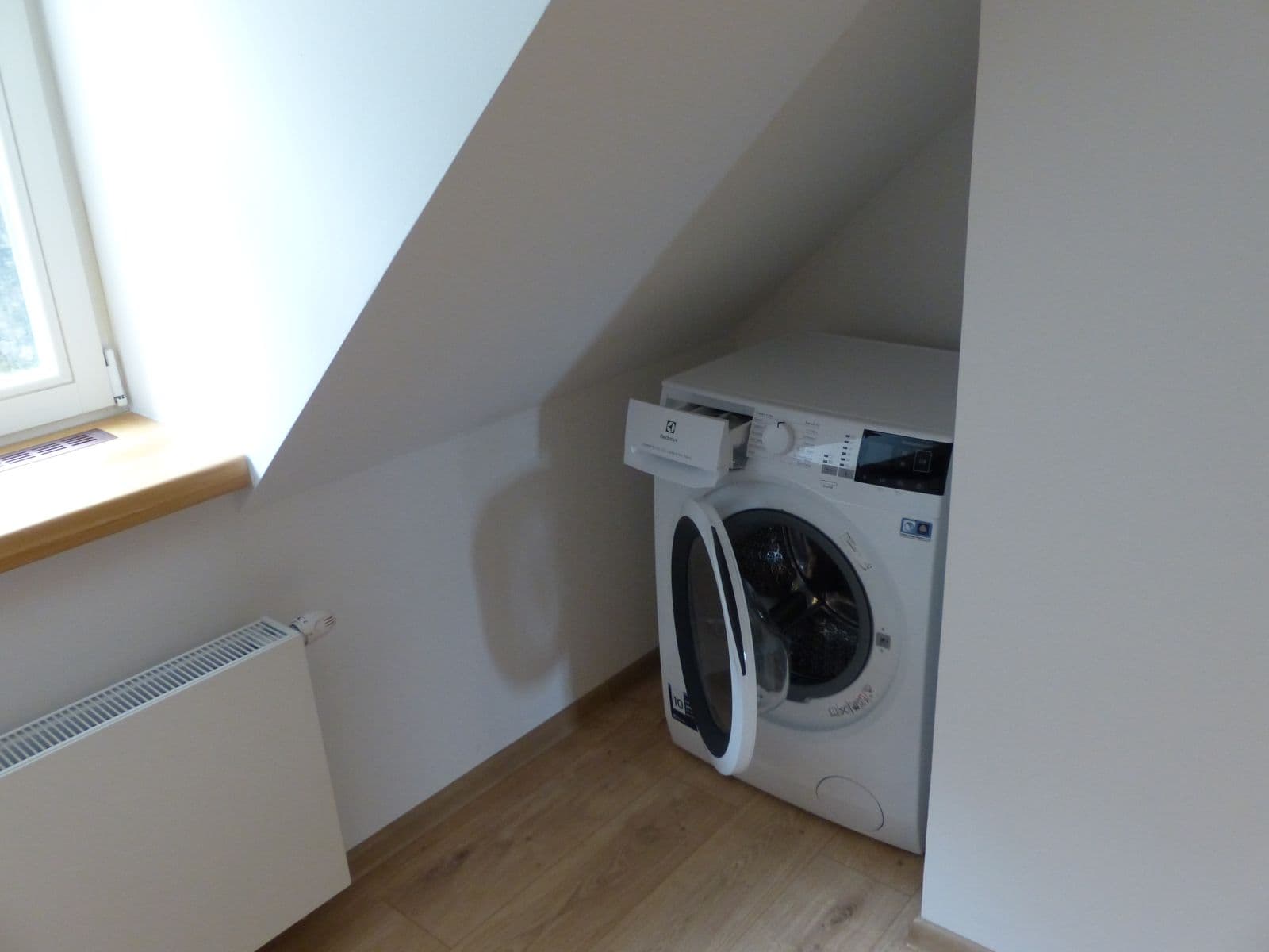 Pronájem bytu 2+1 68 m², Ondřejská, Karlovy Vary, Karlovarský kraj Pronájem bytu 2+1 68 m², Ondřejská, Karlovy Vary, Karlovarský kraj