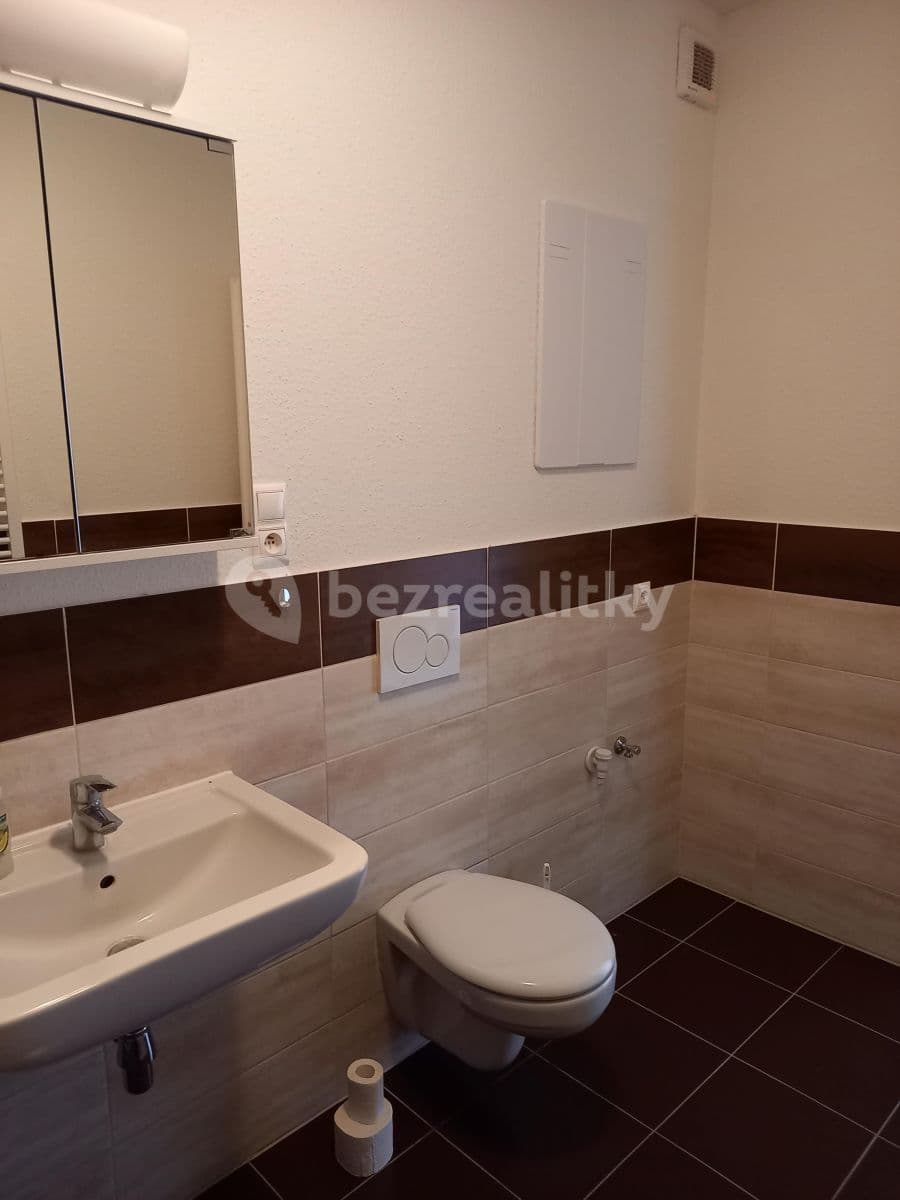 Pronájem bytu 1+kk 34 m², Generála Selnera, Kladno, Středočeský kraj Pronájem bytu 1+kk 34 m², Generála Selnera, Kladno, Středočeský kraj