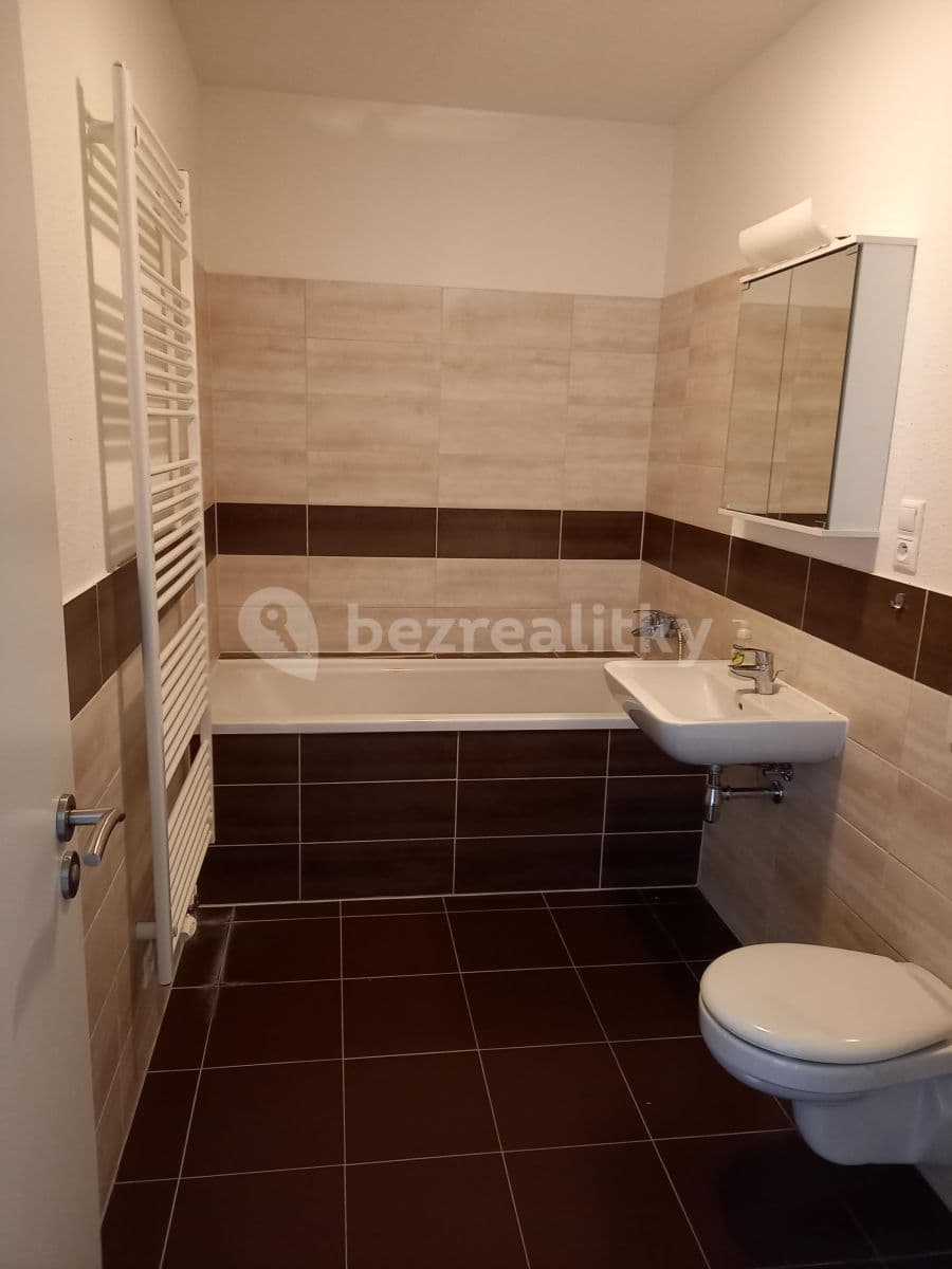 Pronájem bytu 1+kk 34 m², Generála Selnera, Kladno, Středočeský kraj Pronájem bytu 1+kk 34 m², Generála Selnera, Kladno, Středočeský kraj