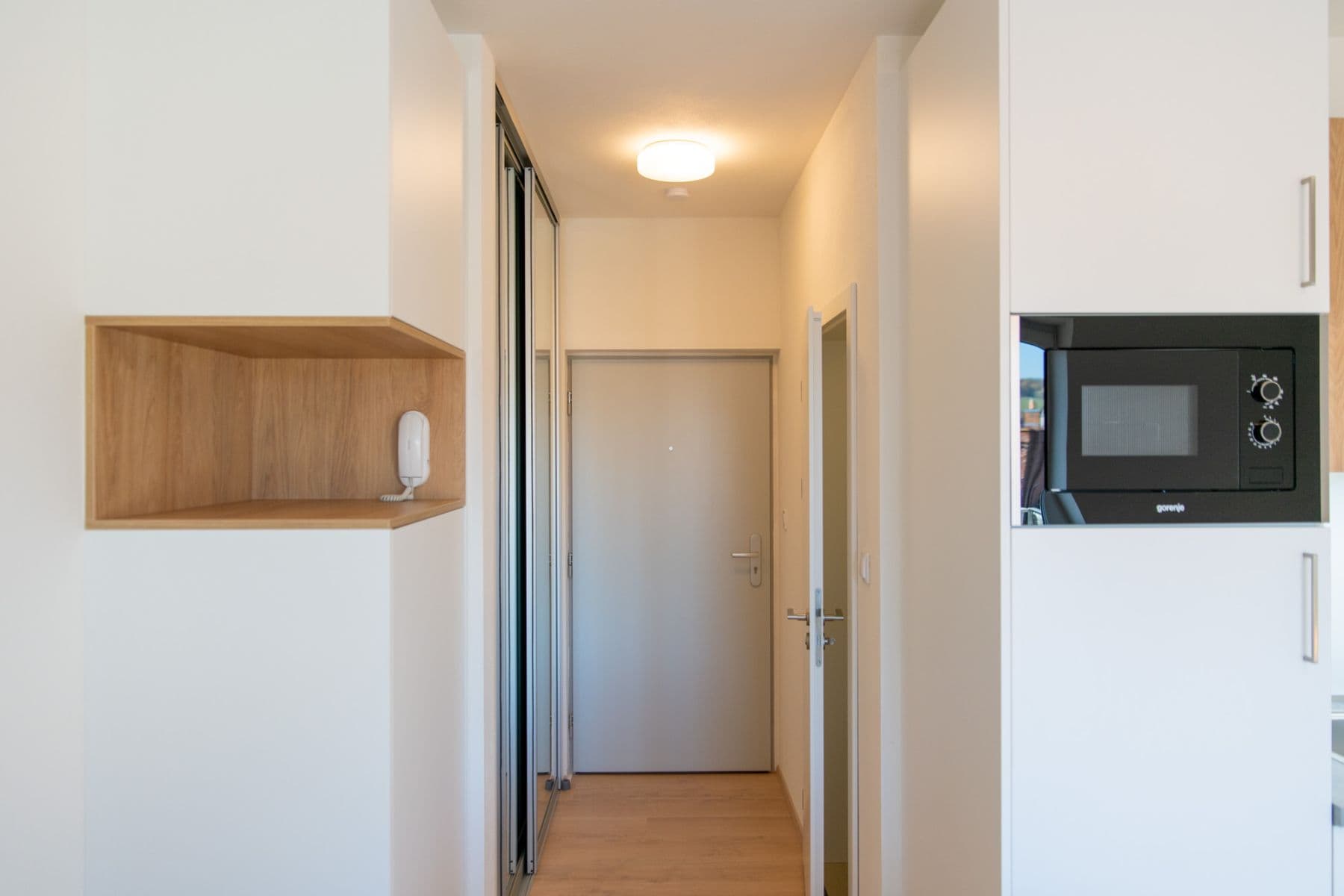 Pronájem bytu 1+kk 30 m², Zálešná II, Zlín, Zlínský kraj Pronájem bytu 1+kk 30 m², Zálešná II, Zlín, Zlínský kraj