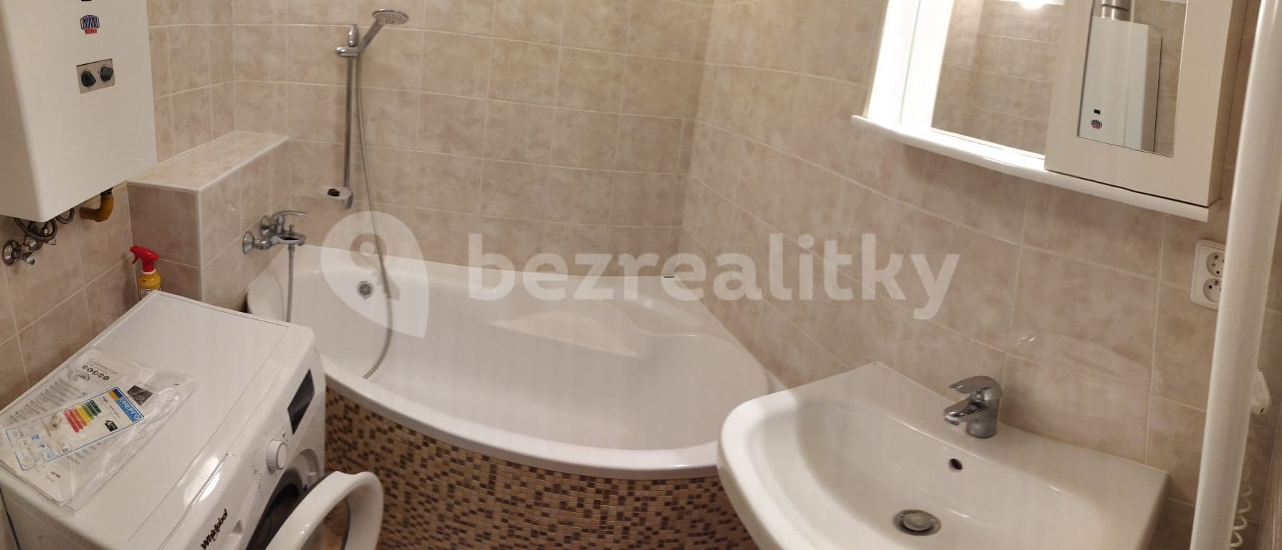 Pronájem bytu Garsoniéra 30 m², Vehlovická, Praha, Praha Pronájem bytu Garsoniéra 30 m², Vehlovická, Praha, Praha
