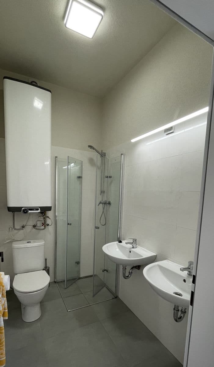 Pronájem domu 68 m², pozemek 195 m², Budějovická, Praha, Praha Pronájem domu 68 m², pozemek 195 m², Budějovická, Praha, Praha