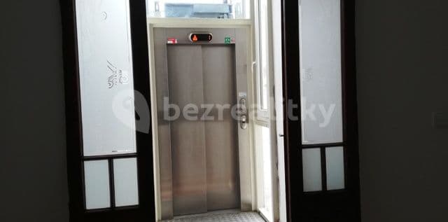 Pronájem bytu 1+kk 30 m², Tolstého, Praha, Praha Pronájem bytu 1+kk 30 m², Tolstého, Praha, Praha